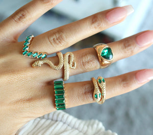 Envy Green Ring Set