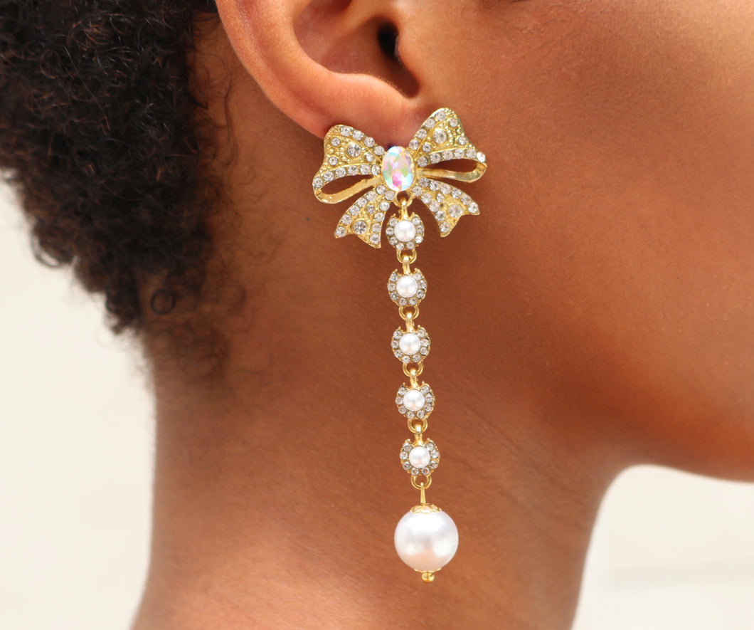 Diamond & Pearl Bow Earrings