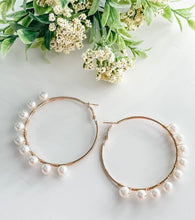 Load image into Gallery viewer, Pearl Hoops